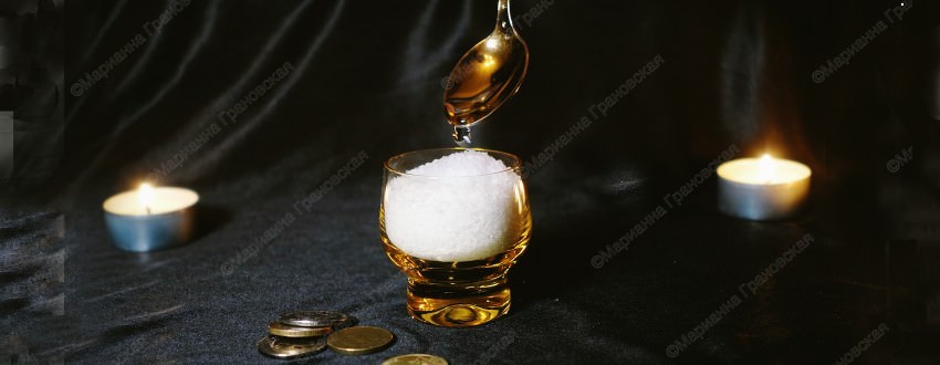 Соль для привлечения денег — заговор и ритуал от Марианны